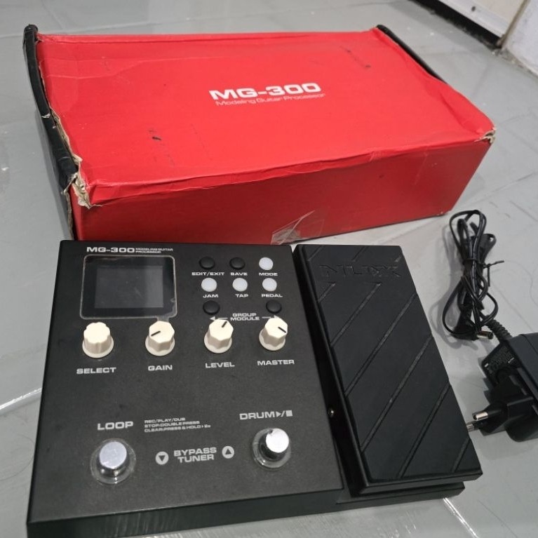 NUX MG300