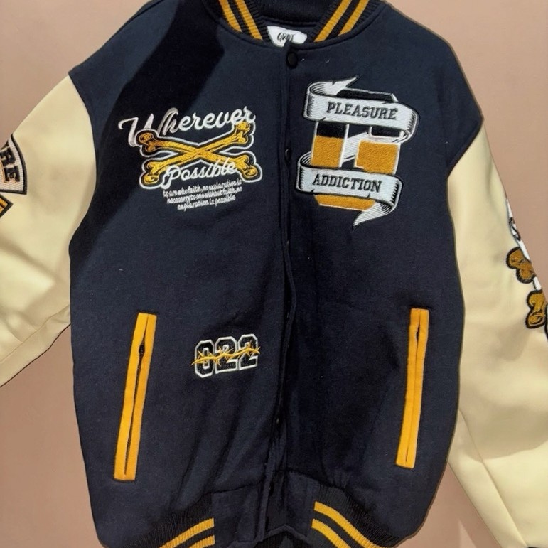 GRDT VARSITY JACKET KULIT NEWW -Black