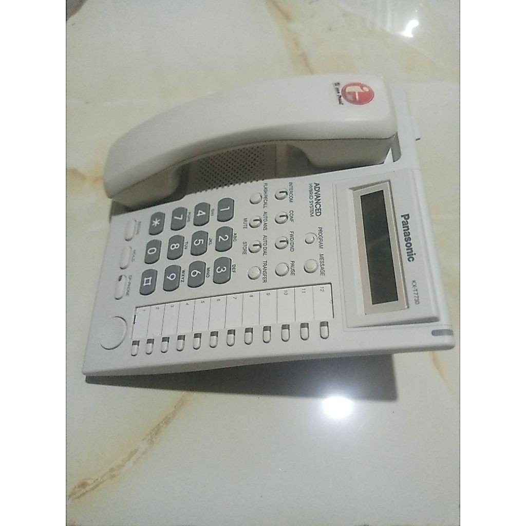 telepon panasonic kx-t7730