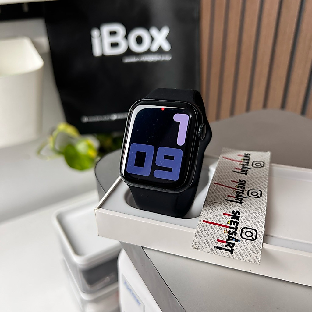 Apple Watch Series SE Gen 2 44mm Black iBox iwatch Battery Health 95%