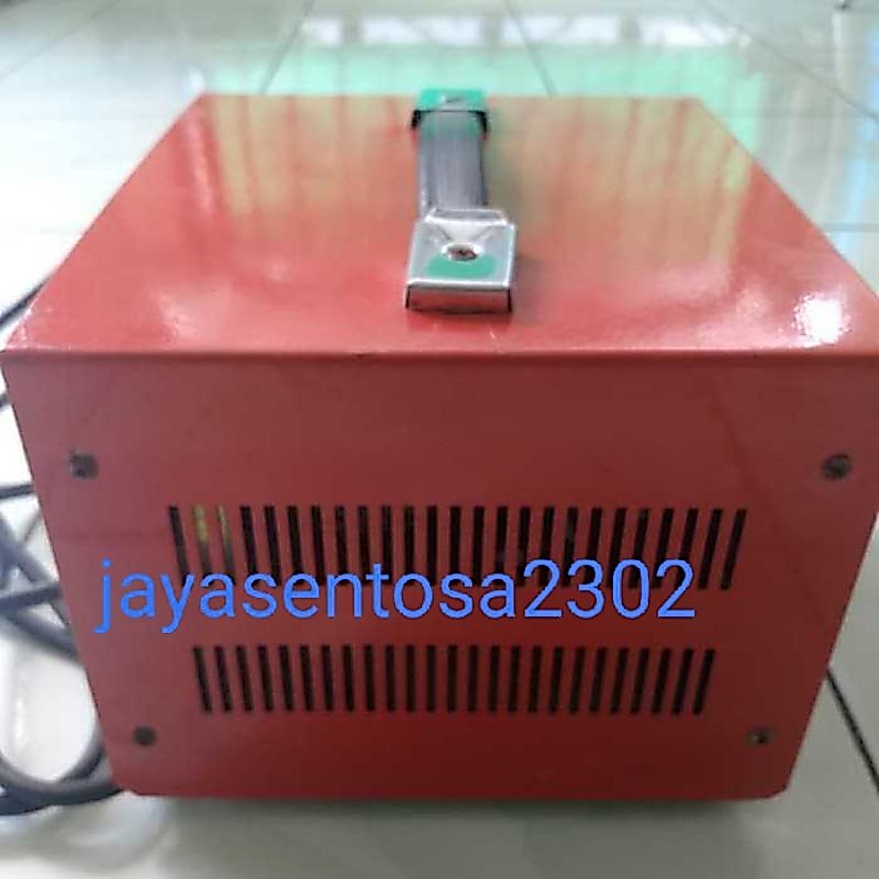 Stabilizer listrik merk OKI 1000watt