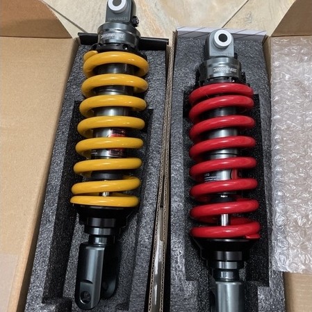 Peredam Kejut Belakang Monoshock Motor Sport 300mm Bahan Titanium Tipe GP Series Warna Kuning Merah
