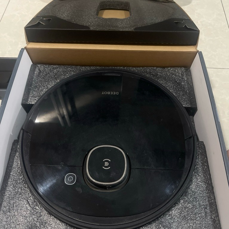 Ecovacs Deebot Ozmo 920 Robot Vakum (Second)