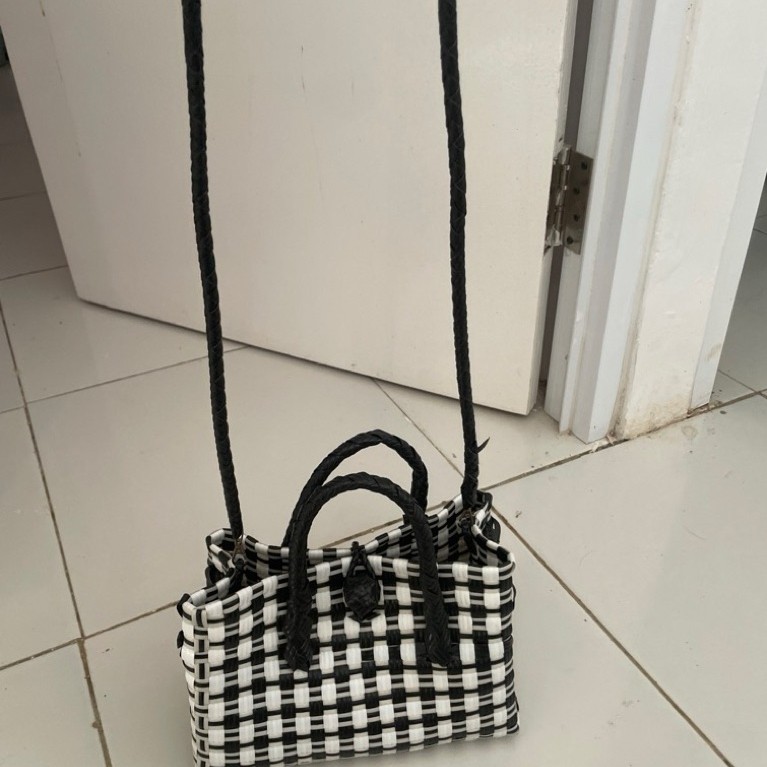 preloved tas anyaman