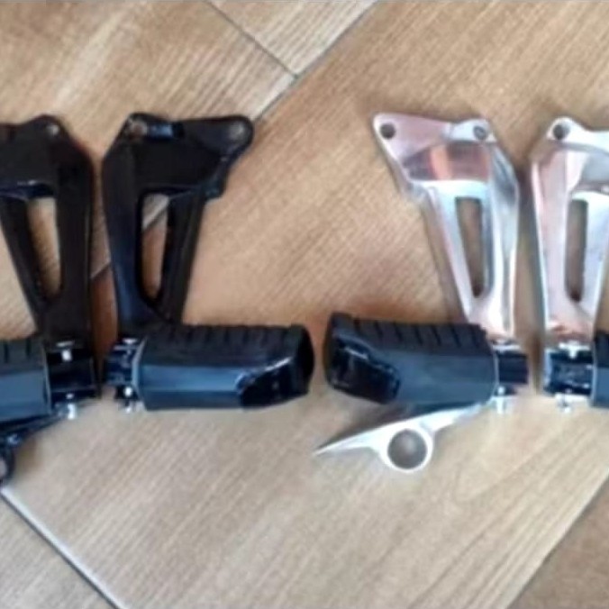 Dudukan step footstep belakang Vega r new hitam kilap 1 set SJN Motor Variasi