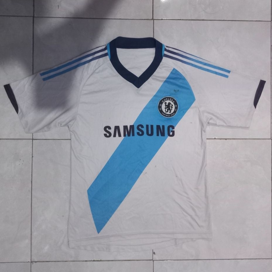 jersey Chelsea FC musim 2012