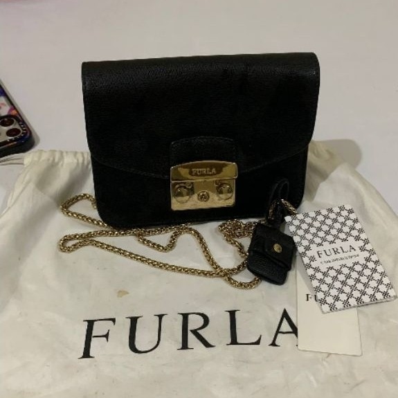 preloved furla second