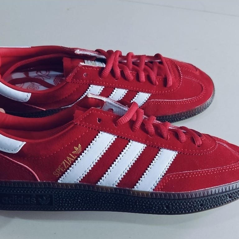 Sepatu Wanita Brand Adidas Original Merah