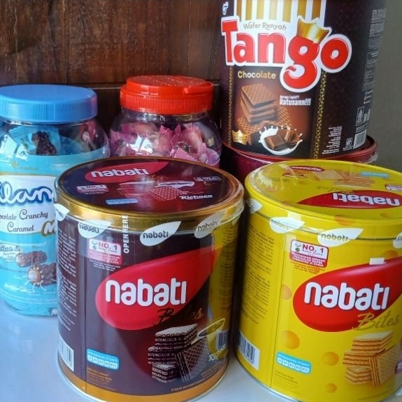 Wafle, tango Kaleng murah