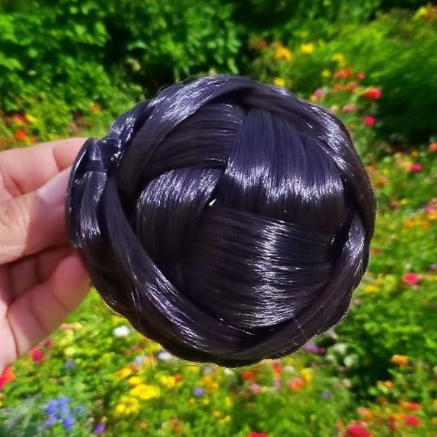 Sanggul anyam  Aksesoris Rambut Elegan