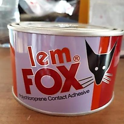 lem fox 350 grams lem kuning lem sepatu lem serba guna lem bahan kulit
