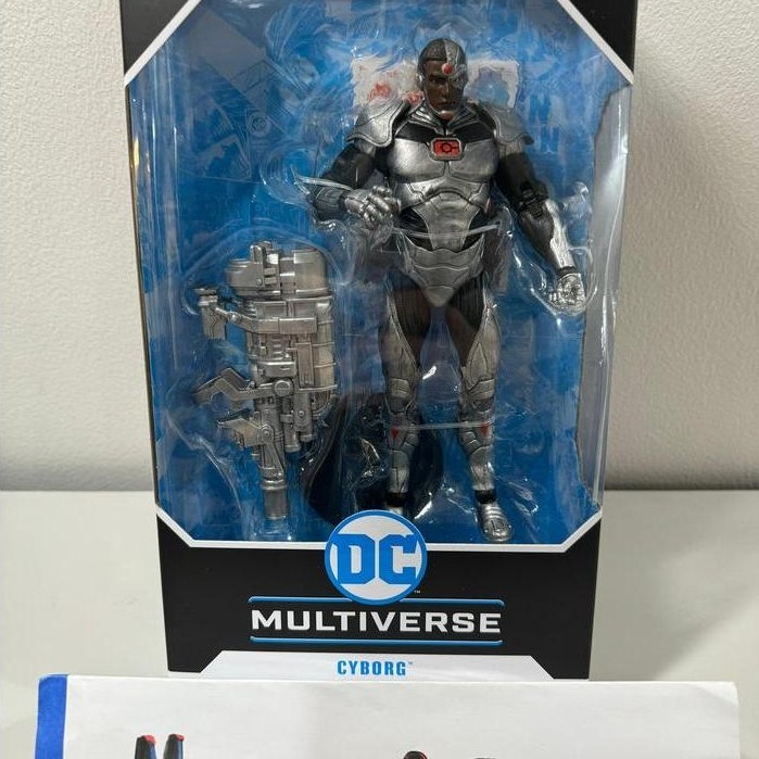 McFarlane DC Multiverse Cyborg DC Rebirth - Ready Stock