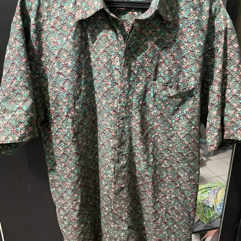 batik Pria Danar Hadi