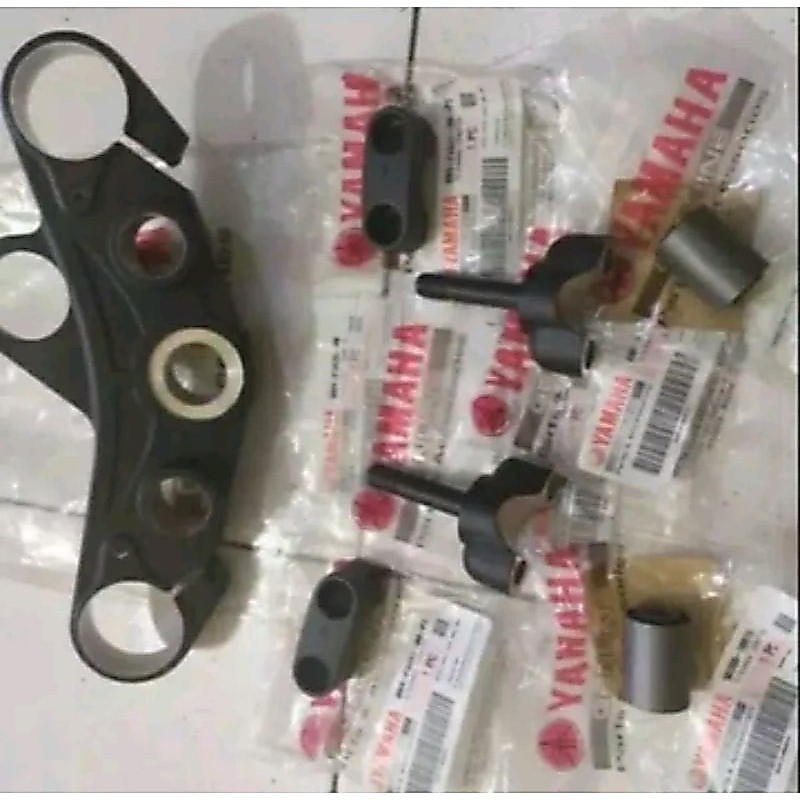 SEGITIGA ATAS SET MT25 ORIGINAL YAMAHA