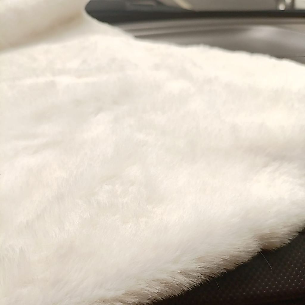 Promo Kain Bulu Premium Russian Rabbit Fur Soft Faux Fur - Bahan Kain Bulu Pelapis Jok Sofa / Kursi