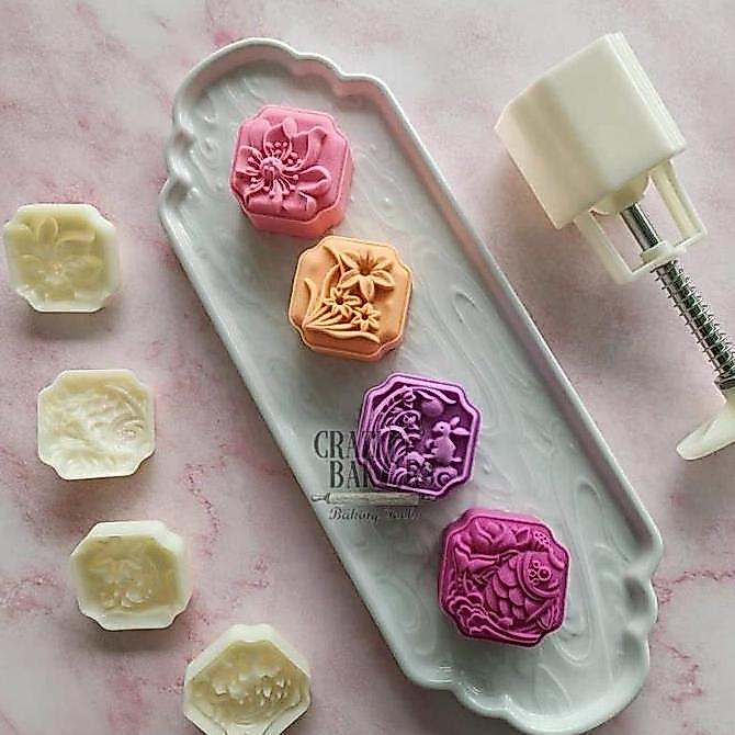 Cetakan Kue Bulan Kelinci Ikan Bunga Flower Honeycomb Mid Autum Lotus Koifish Mooncake Mold 50gr