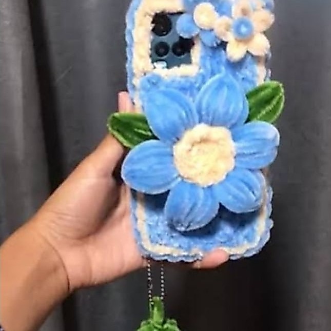 casing hp kawat bulu