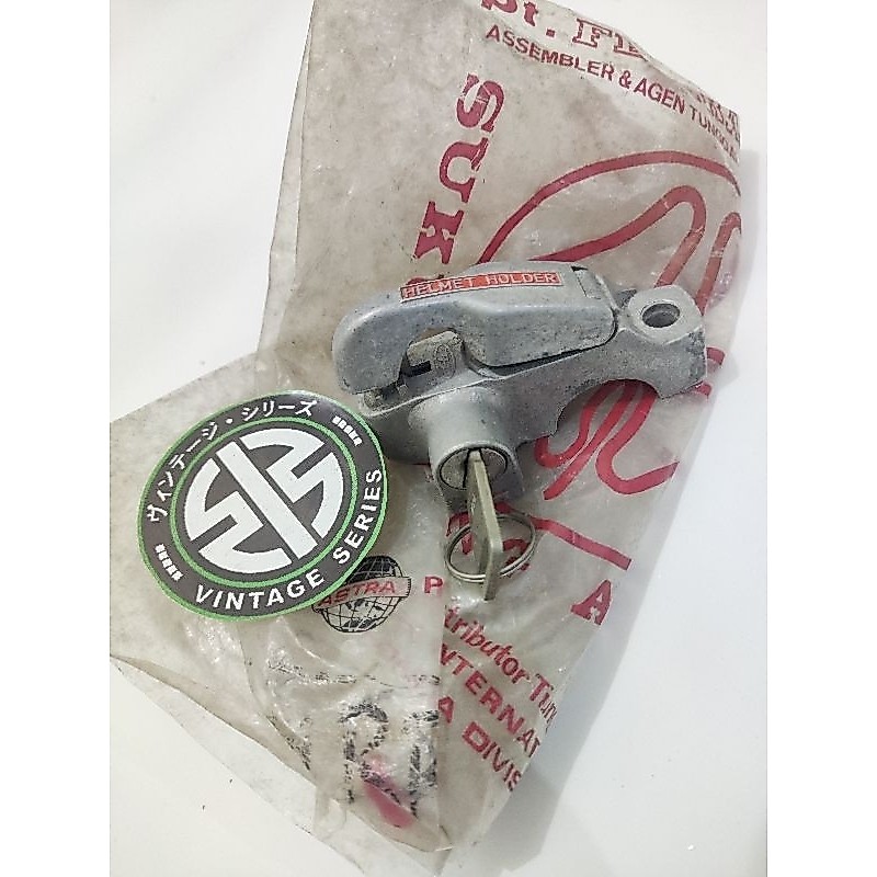 helmet holder honda cg original helmet holder cg PNP cb100 cb 125 ori original
