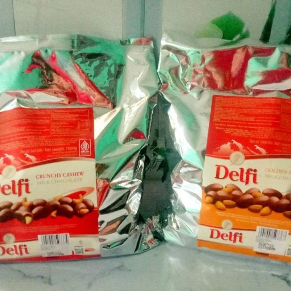 KimBinSHop Coklat Delfi Mede 1kg murah / Coklat Delfi Almond 1kg murah/Coklat Kiloan Delfi/coklat