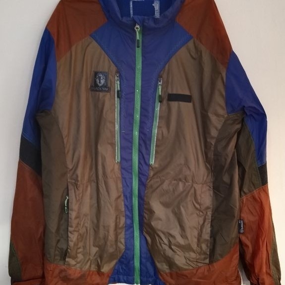 Jaket Outdoor Blackyak
