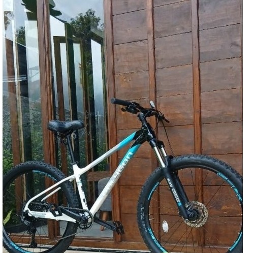 Sepeda Polygon Xtrada 5 tahun 2025 size S27.5 second