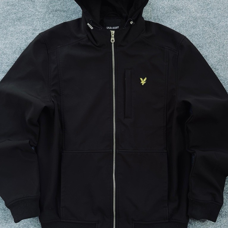 softshell lyle and scott