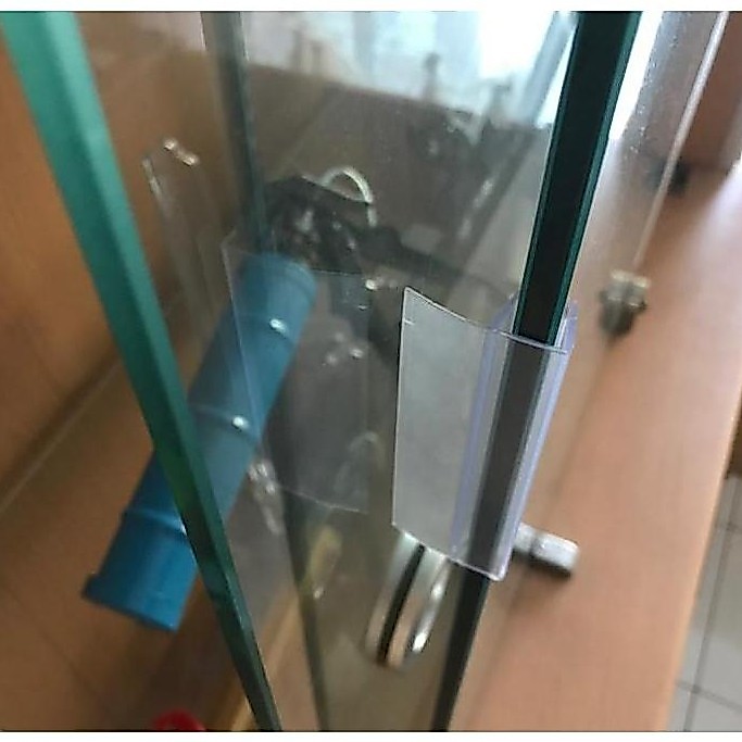 Water Seal Pintu Kaca B704 Glass Clip Seal Model F 300 cm