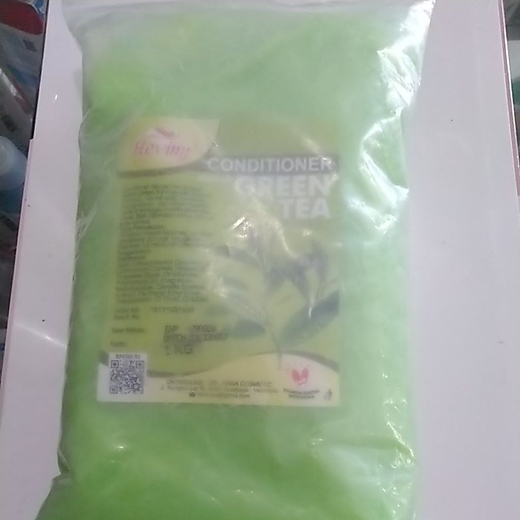 (CSY) Heviny Refill Obral EXPIRED 08/2026 : conditioner Green Tea 1kg/ hair mask strawberry 1kg / cr