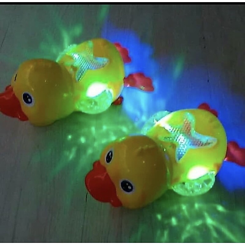 Mainan Bebek Baterai little duck No.66