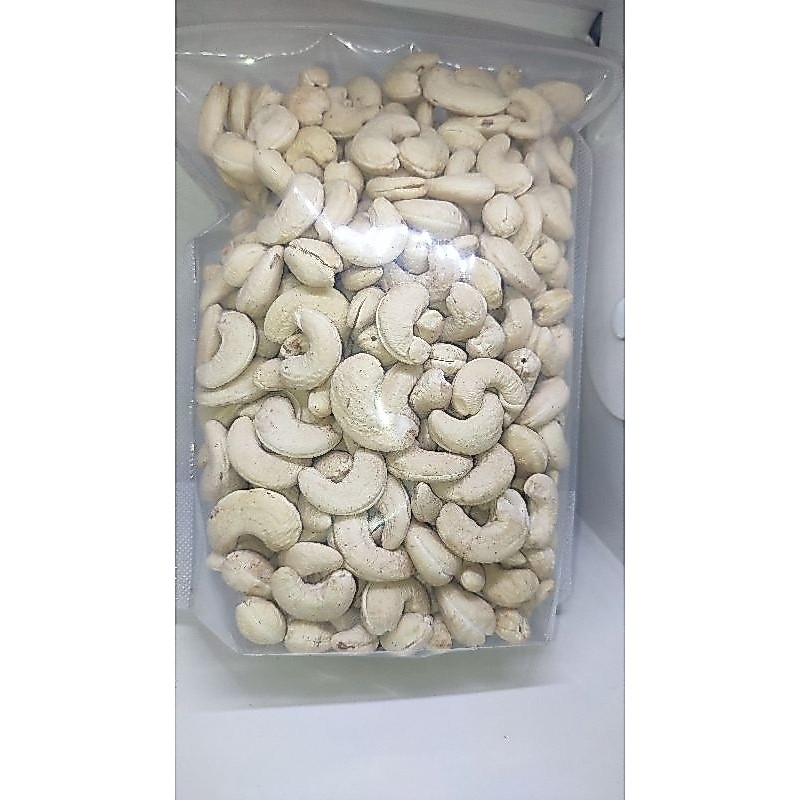 Mete Mentah utuh super 1 kg.