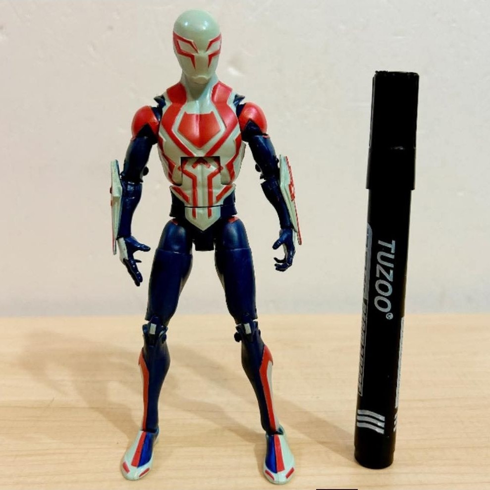 Mainan action figure spiderman 2099Marvel Legends Series Spider-Man 2099 action figure, specifically