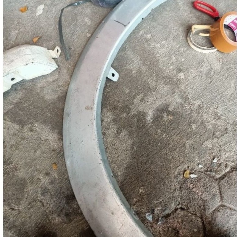 over fender depan terios