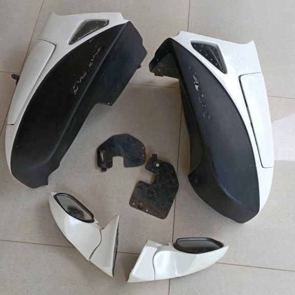 side box copotan PCX CBU led Vietnam 2014-2017 warna putih include spion & breket, mines lecet & kab