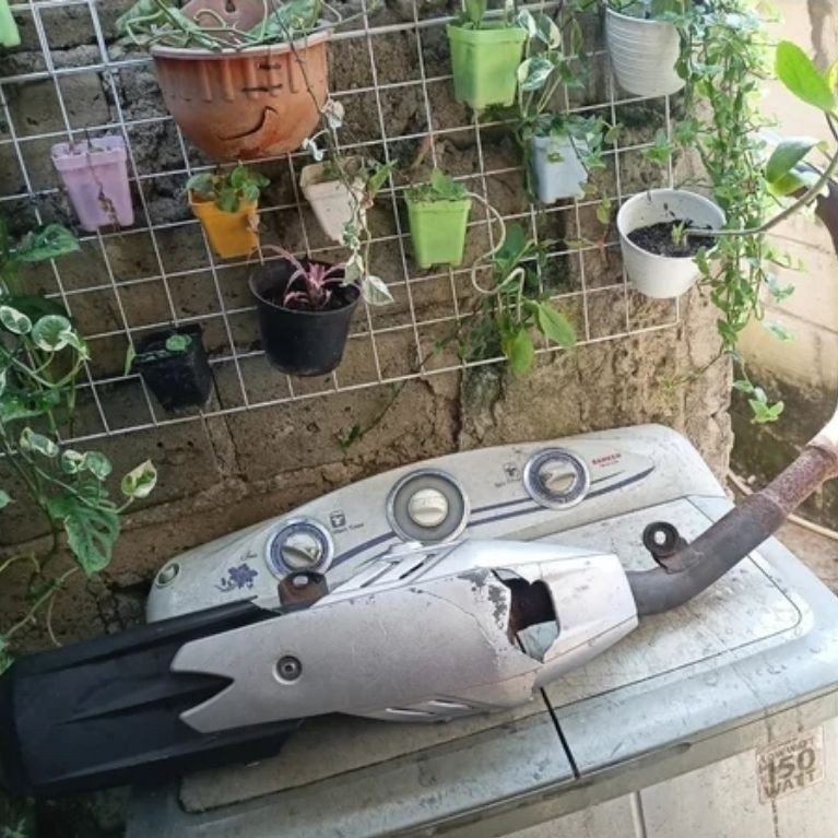 Knalpot scorpio skorpio z 225cc z 225 original ori copotan standar kelengkapan seperti difolskkw