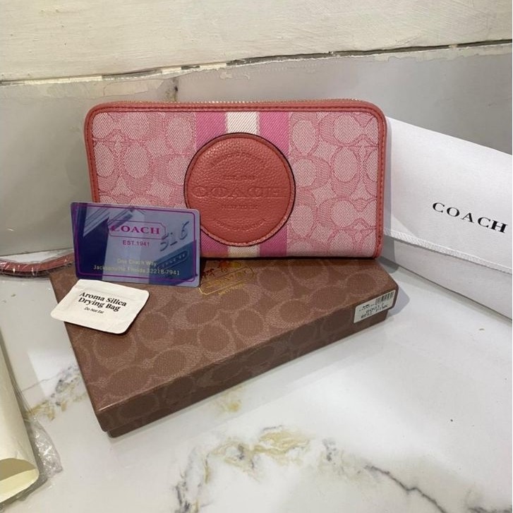 prelove dompet coach