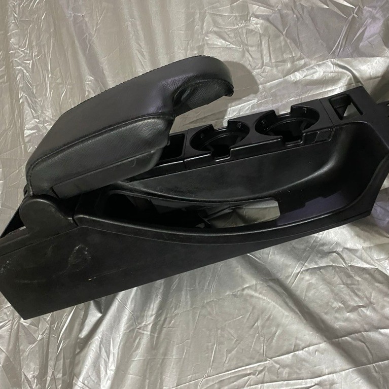 Armrest BMW E46 Black Mulus Copotan