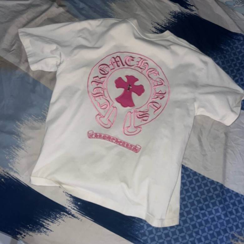 tshirt chrome heart