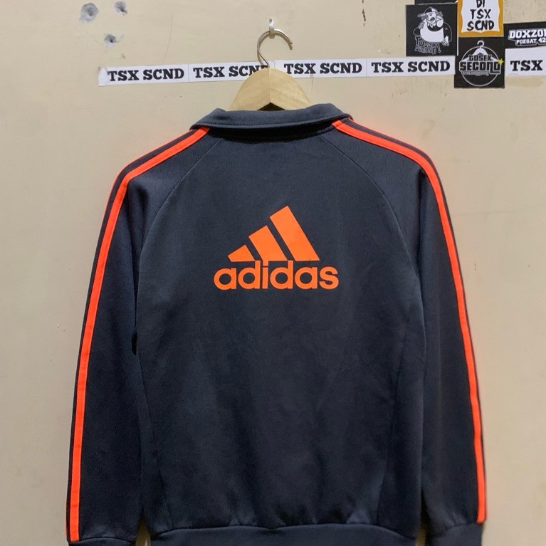 Tc adidas big logo