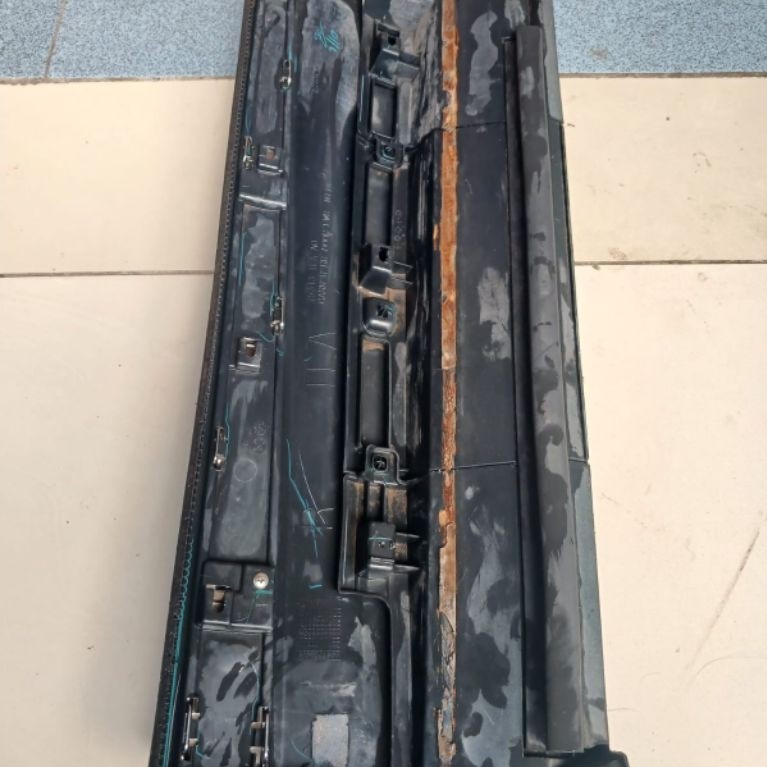moulding pintu belakang kanan crv gen4 turbo