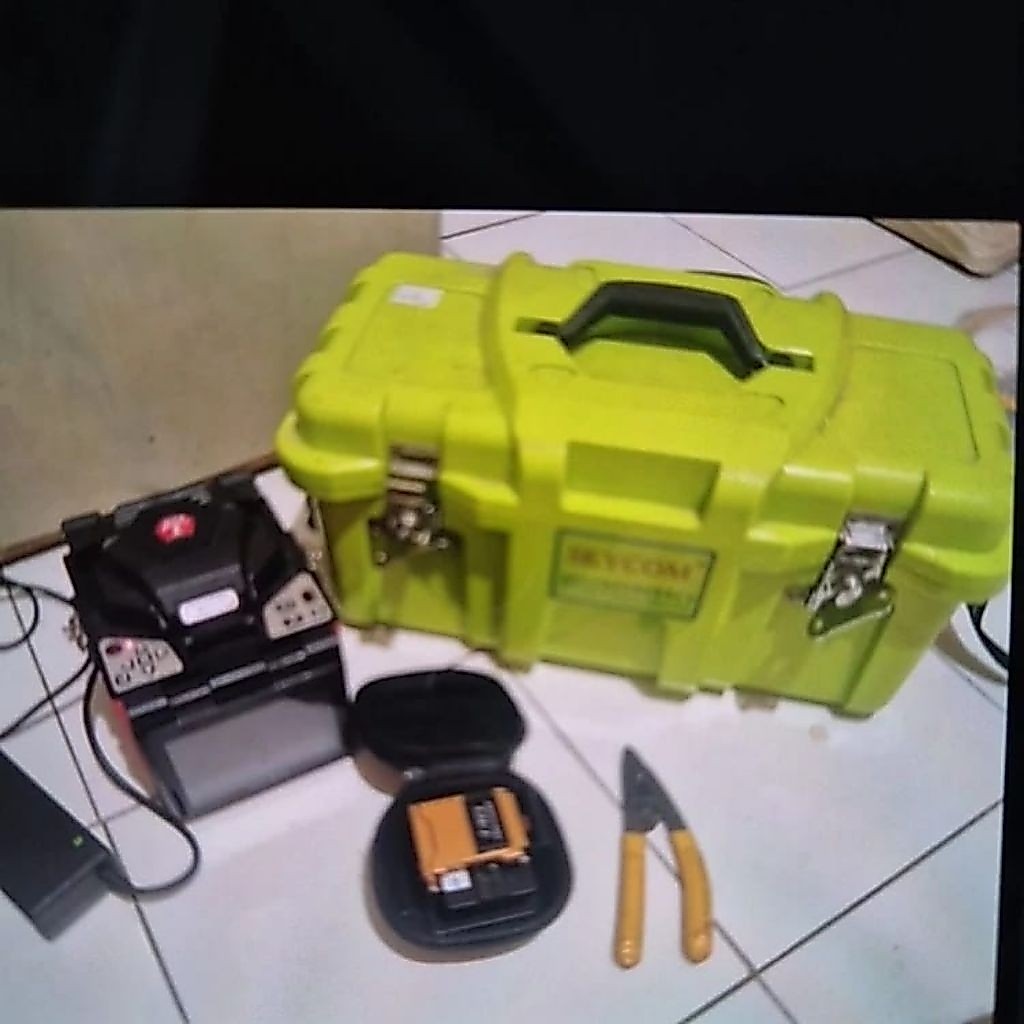 Splicher dan OTDR Bekas