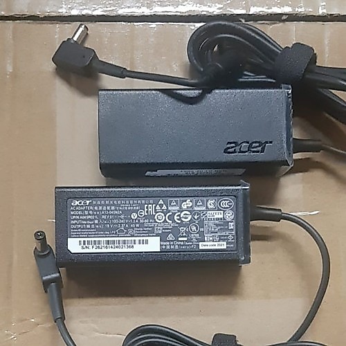 Adaptor Laptop ACER Aspire E3-111 E3-112 E3-112M