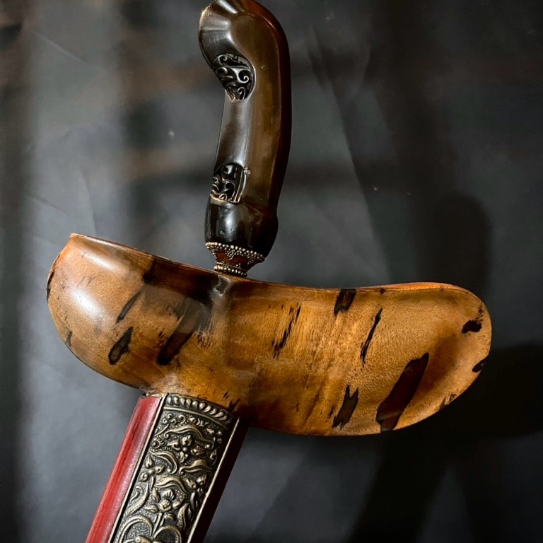 keris sepuh dapur jalak tilam sari, pamor beras utah, warangka gayaman timoho, pendok slorok kemalo 