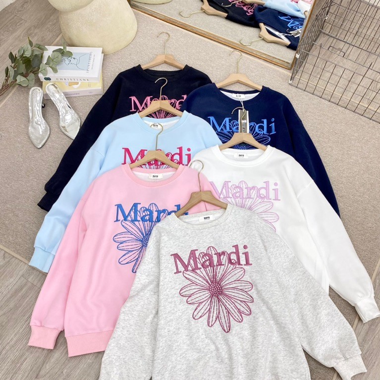 BIG MARDI SWEATER