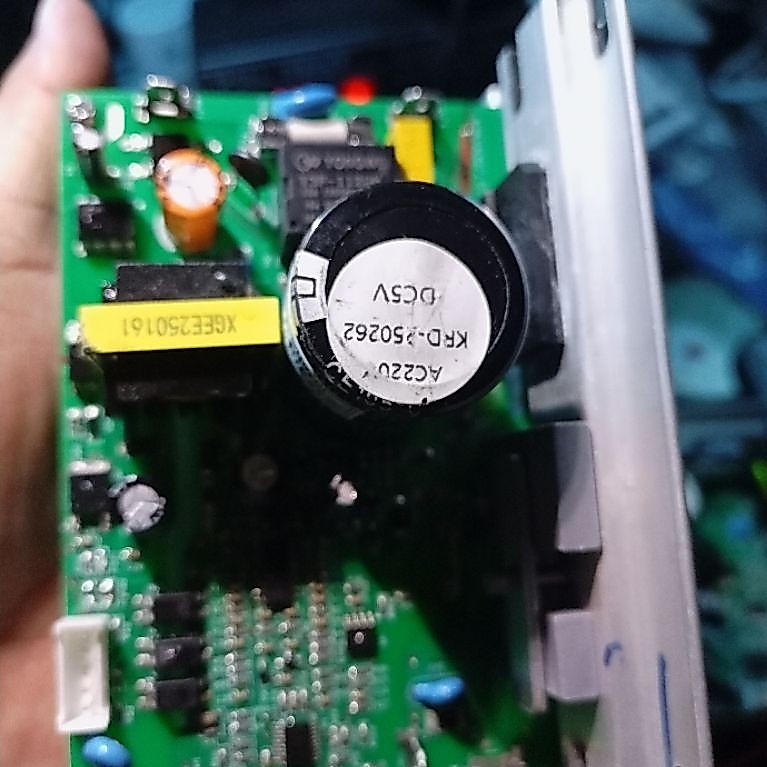 hanya perbaikan mesin modul PCB treadmill Bodymax fit ped error dari timika Papua