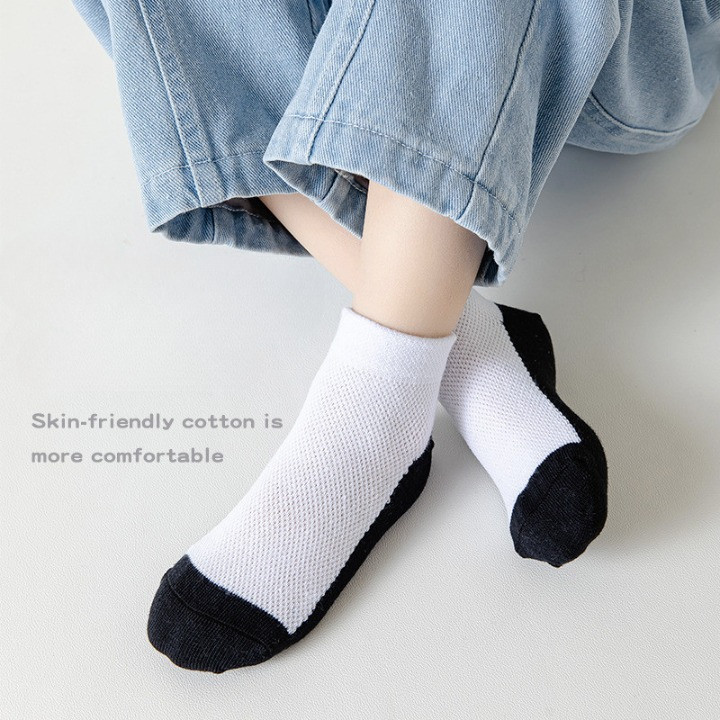 ( 1 SET ISI 5 PASANG ) ( SOC223 / SOC224 / SOC225 / SOC227 / SOC320 / SOC241 / SOC354 ) Kaos kaki