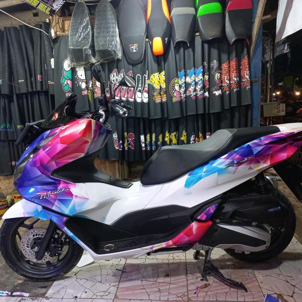 striping stiker decal full bodi PCX new 160 motif abstrak Motorcycle