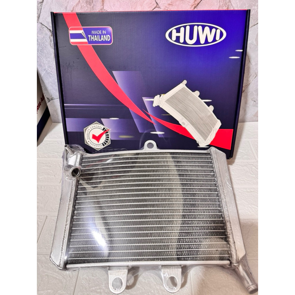 Radiator Ninja R huwi racing radiator . .