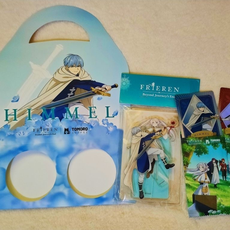 Official Merch Tomoro Coffee x Frieren Acrylic Standee Blue (Frieren & Himmel)
