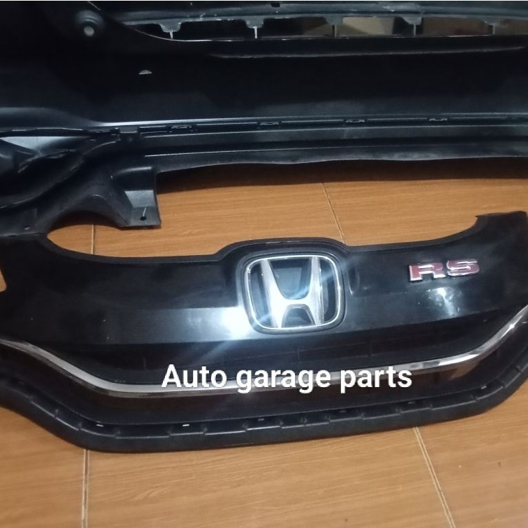 grill/grille Honda jazz gk5 2016