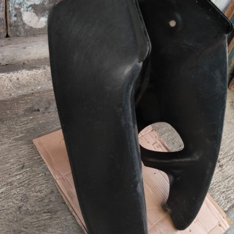 body sayap depan honda super cup c700 c800 original